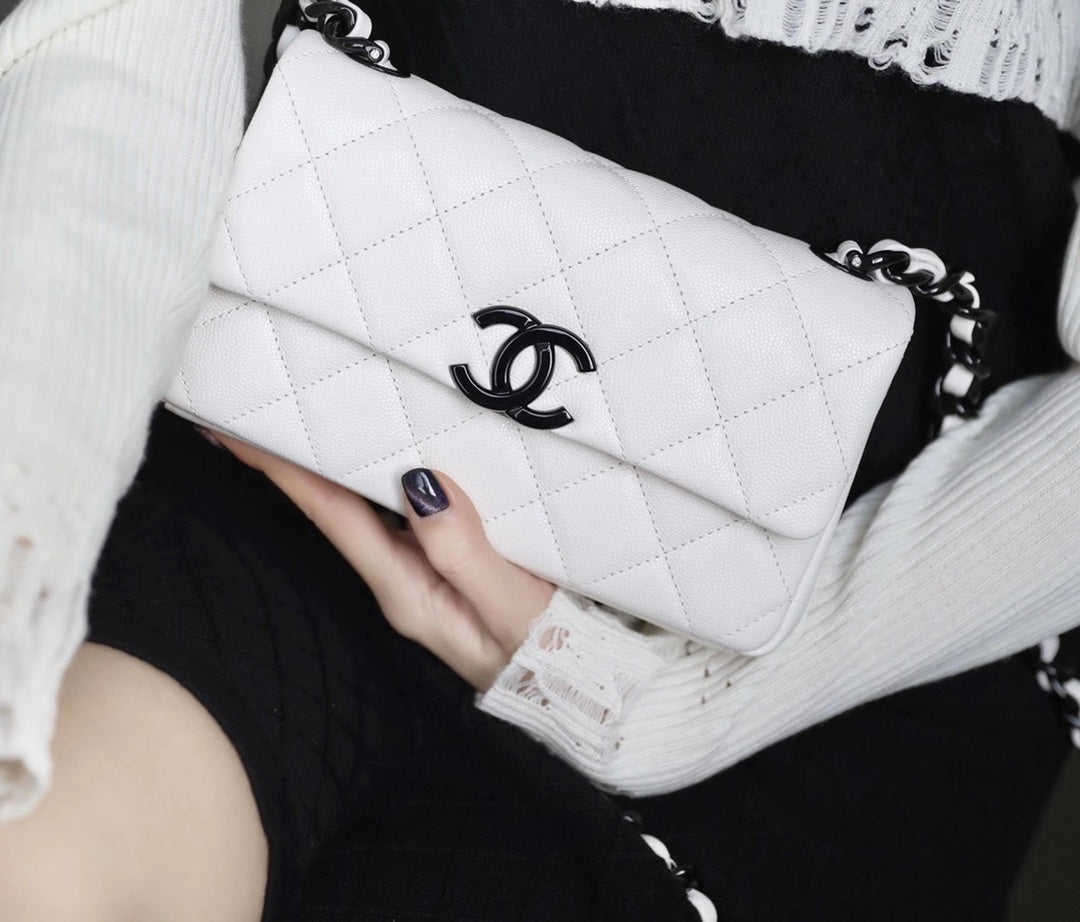 Chanel 熊貓配色 CF