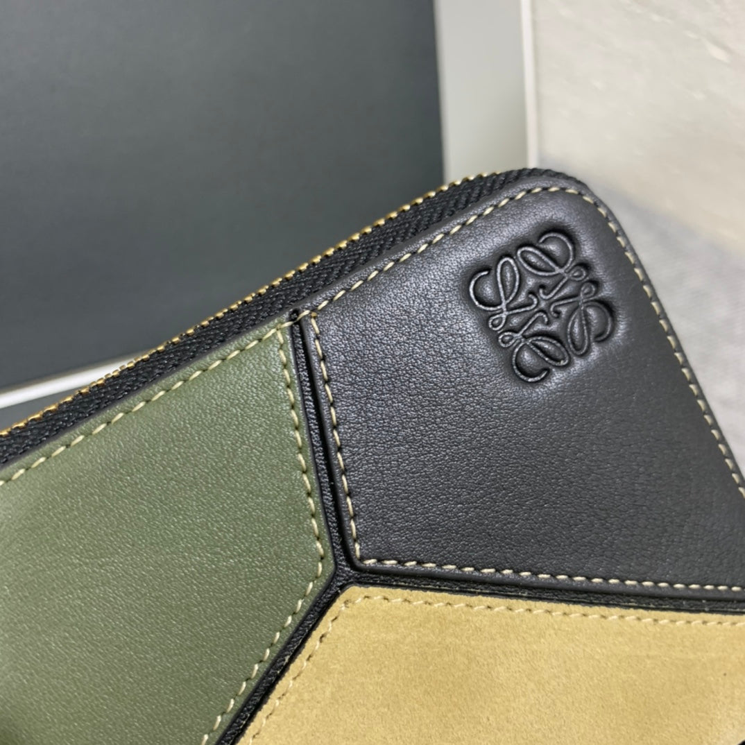 Loewe Puzzle zip around wallet 拉鍊長夾