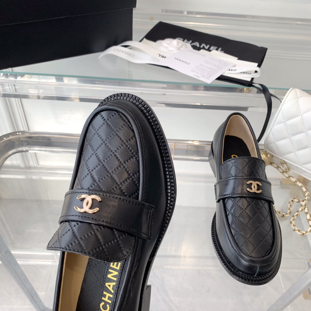 小香家-22S 經典菱格紋樂福鞋