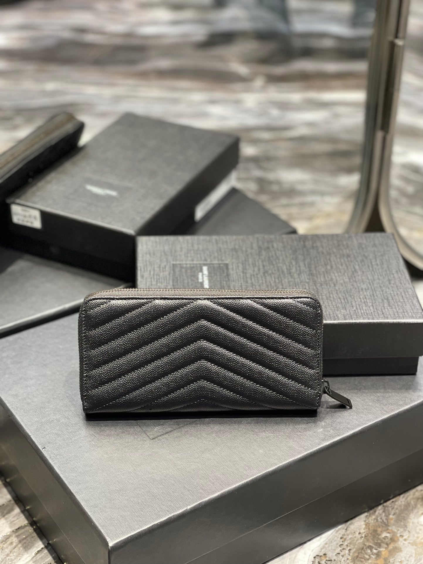 YSL 拉鍊長夾 黑色黑扣