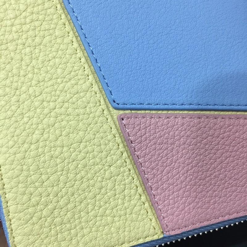 Loewe Puzzle系列 拉鍊短夾