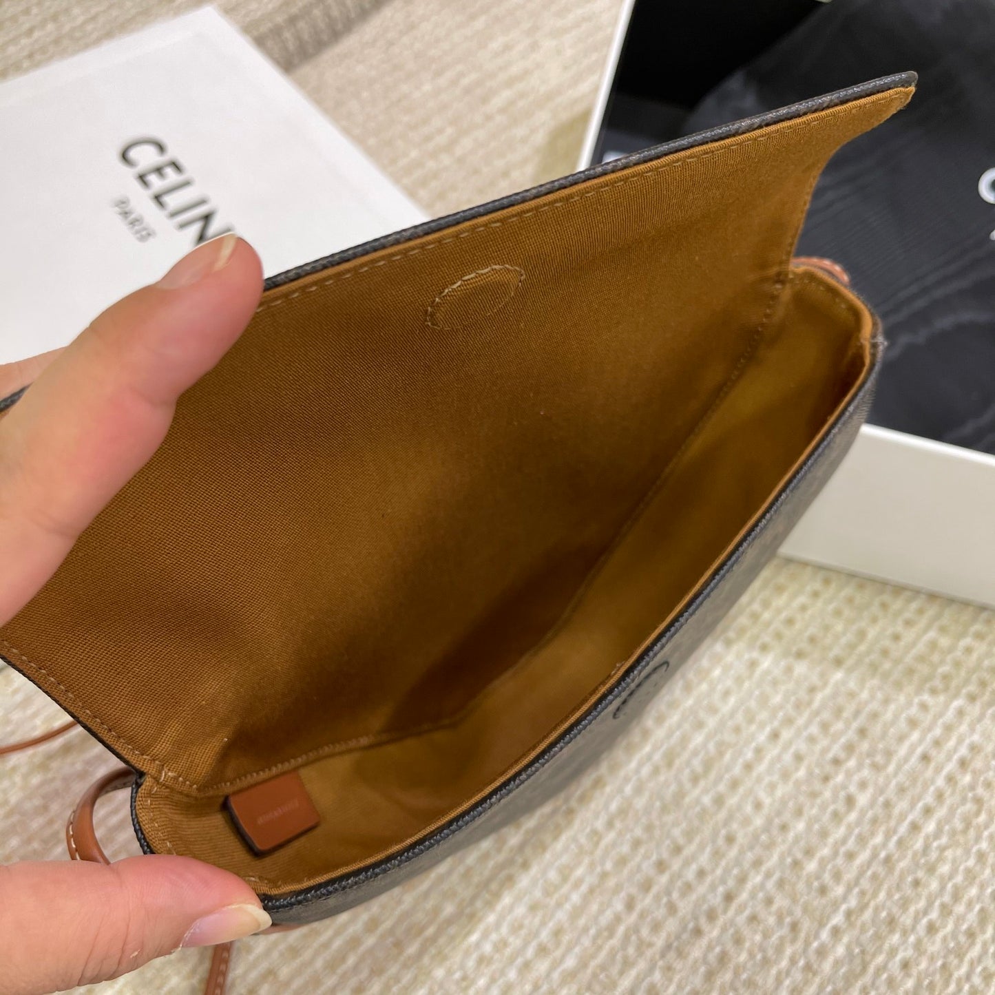 Celine 凱旋門老花三角形包