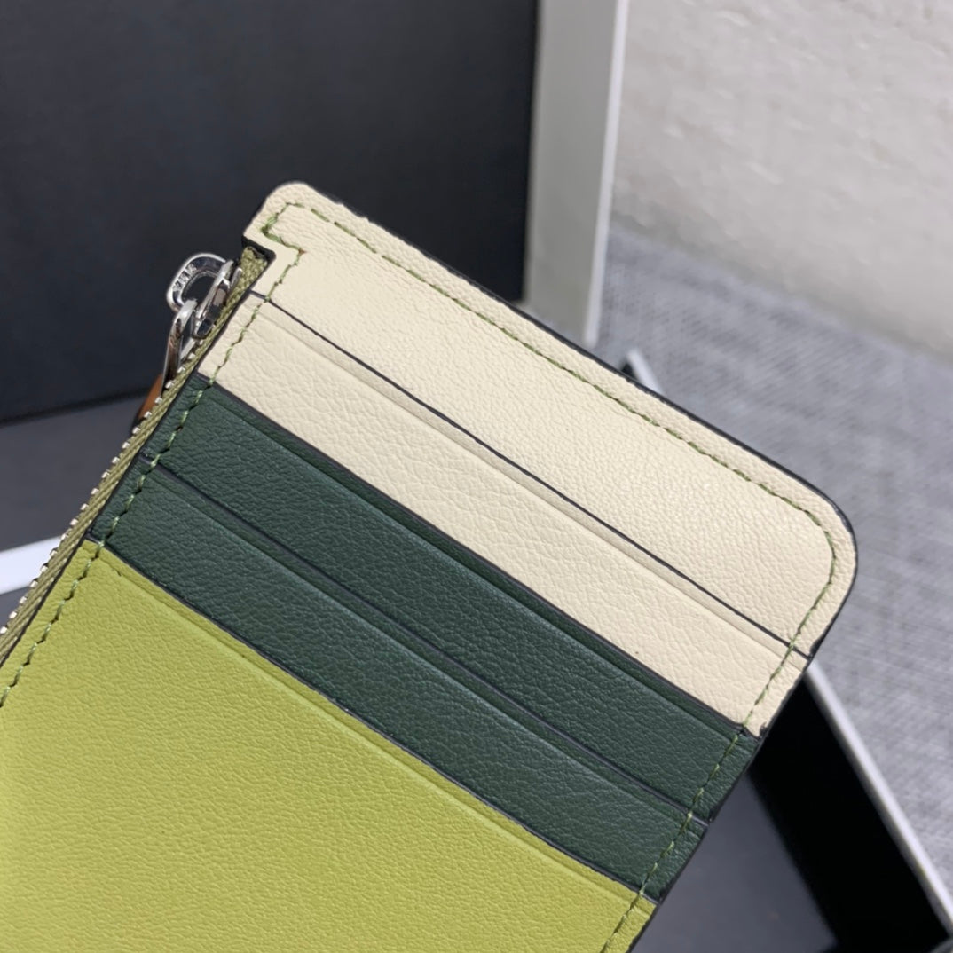 Loewe 奇異果拉鍊小卡包