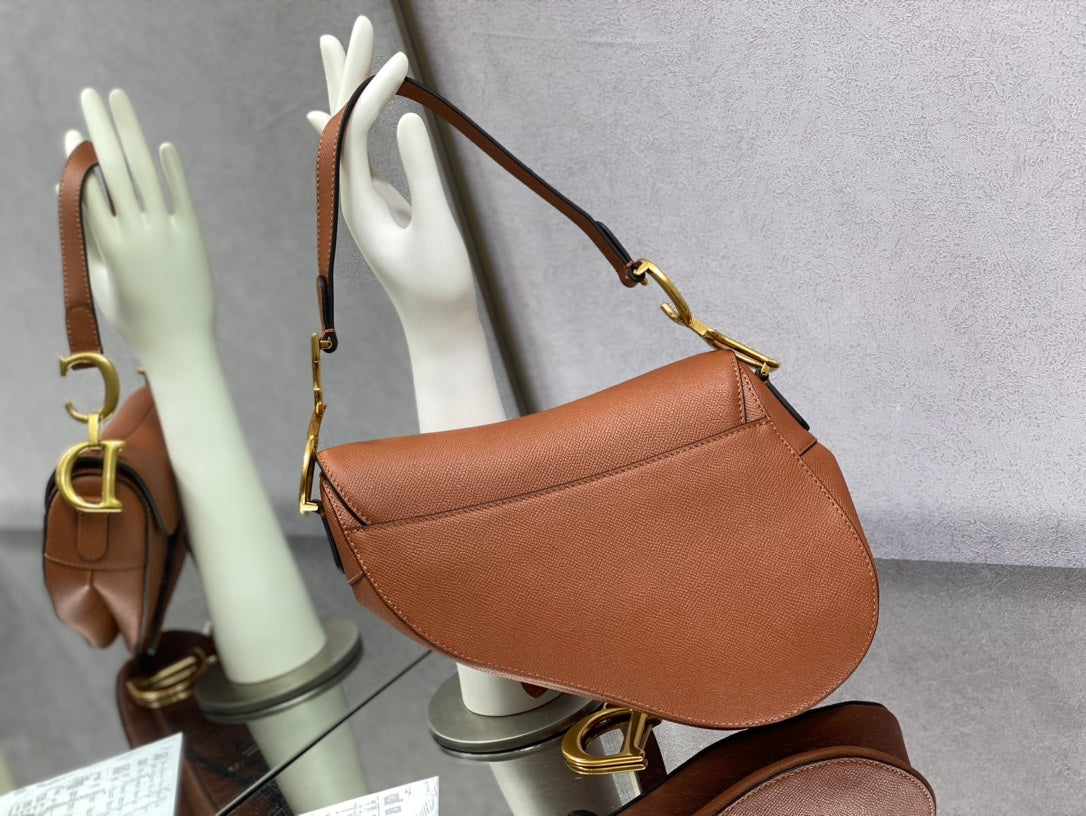 Dior Saddle 馬鞍包-手掌紋-大號焦糖棕色-25.5cm