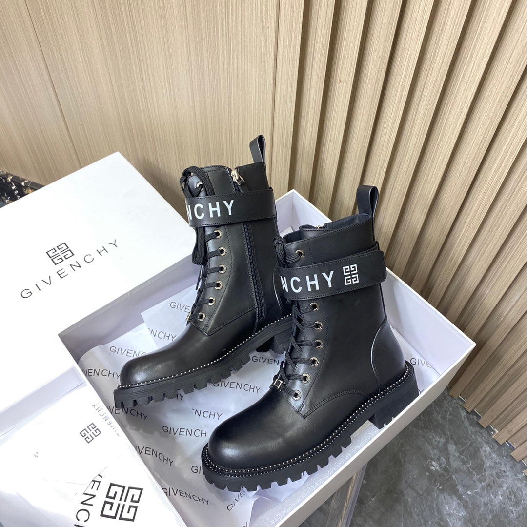 紀梵G-2022意大利走秀新款 馬丁靴