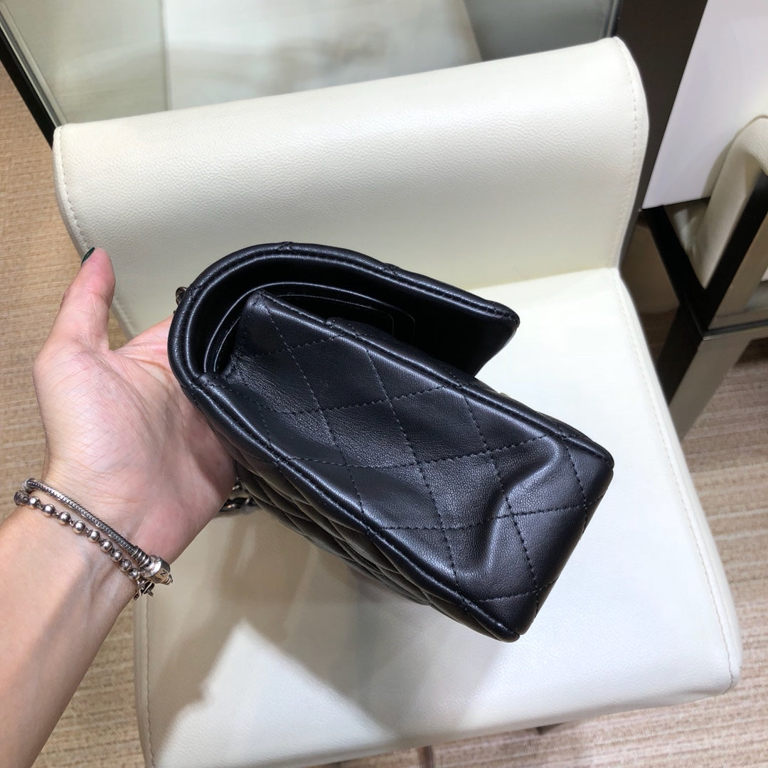 小香家-經典菱格18新系列 CF包 銀鍊 25cm
