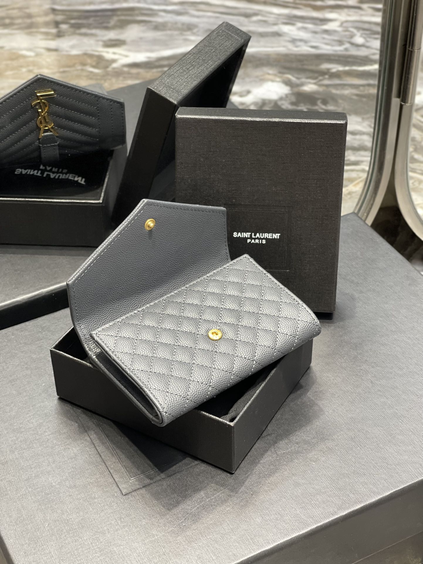 YSL 新品短夾 藍灰色金扣
