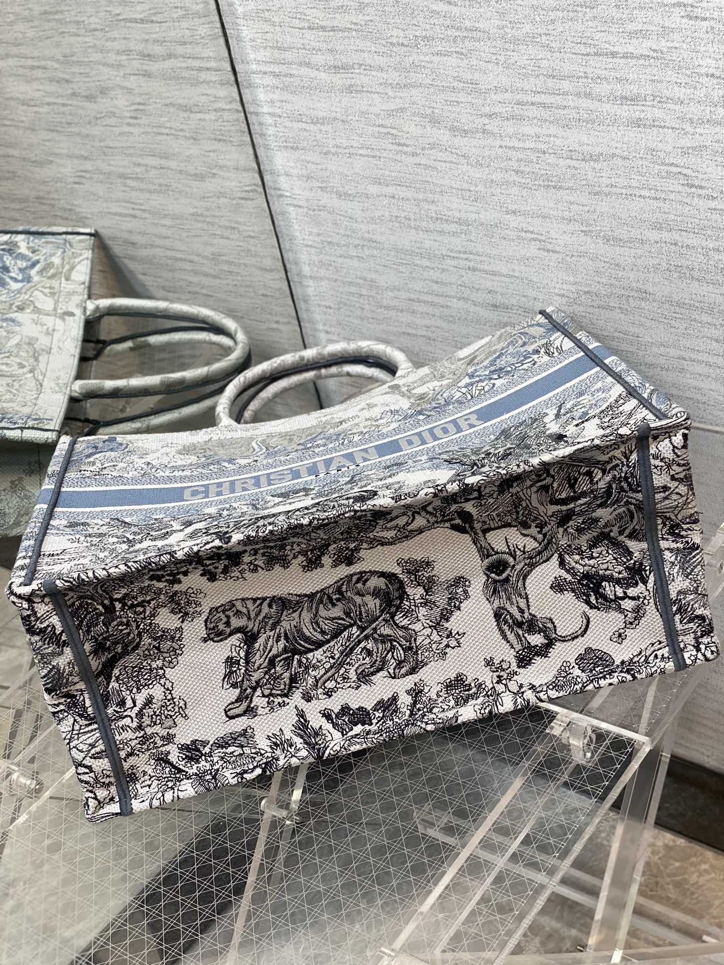 Dior Book Tote-大號41.5cm-漸變老虎