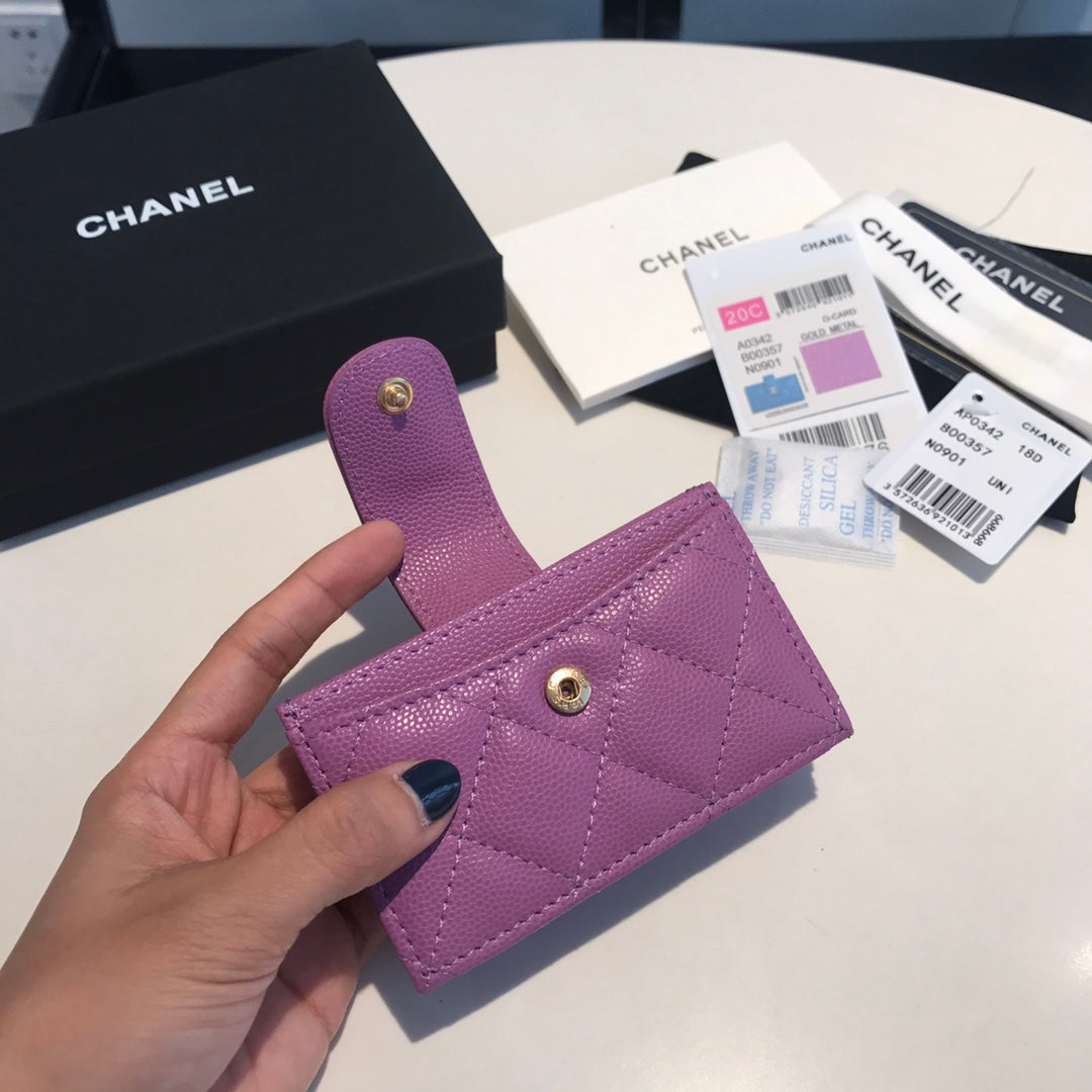 Chanel 多隔層風琴式卡包