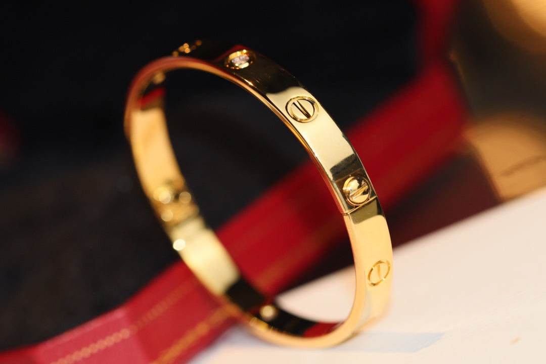 Cartier Love寬版手鐲-玫瑰金/黃金-4鑽