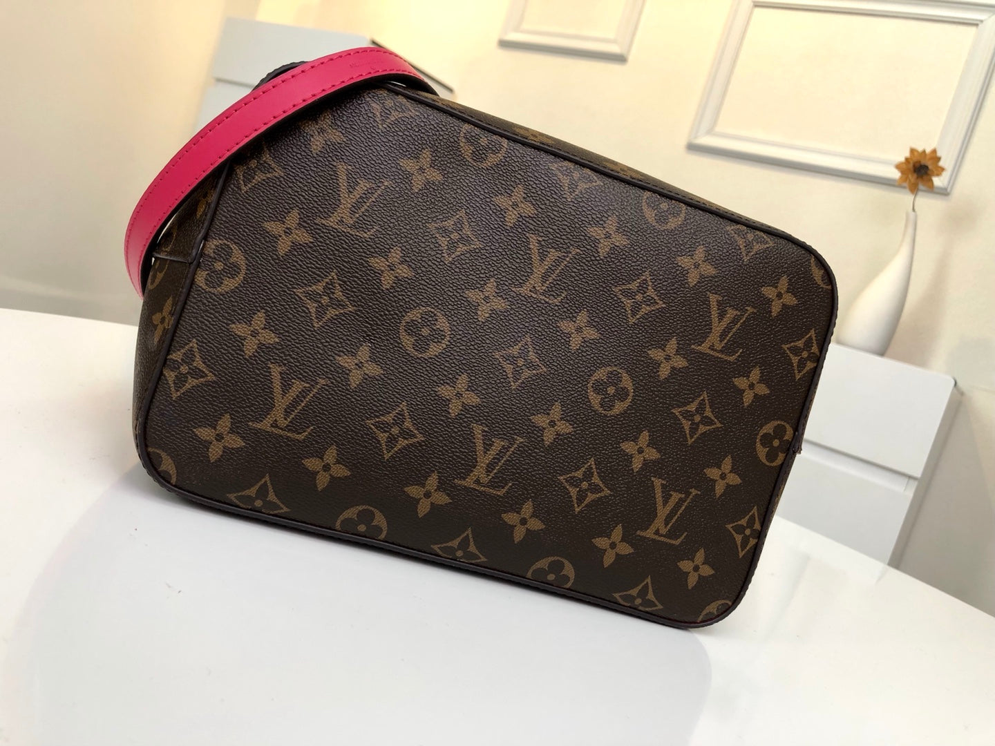 M43570 路L家-2017年春季系列 Néonoé 水桶包