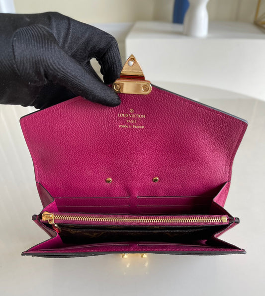 LV M56241 葡萄紫老花 信封式Pallas錢夾