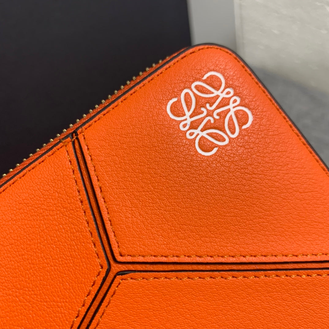 Loewe Puzzle zip around wallet 拉鍊長夾
