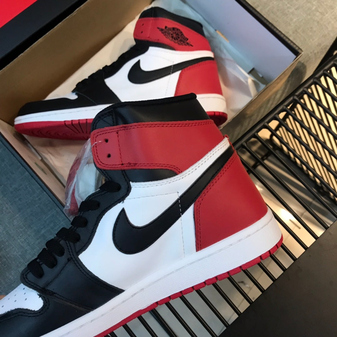 N1K-AJ1Mid 高筒板鞋 休閒鞋 黑紅色