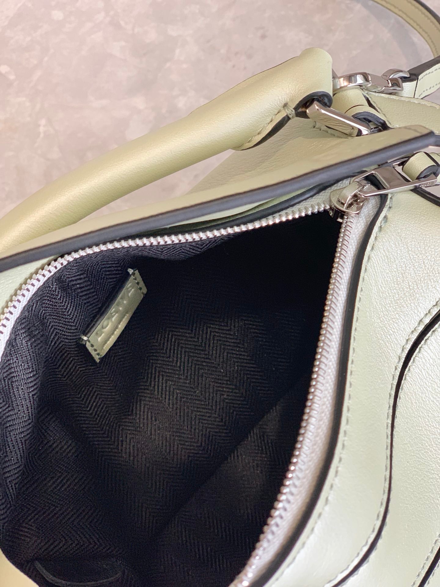羅L威-Puzzle bag mini 小牛皮