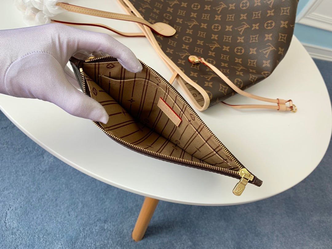 M40990 路L家-Neverfull 全新經典手袋 大號