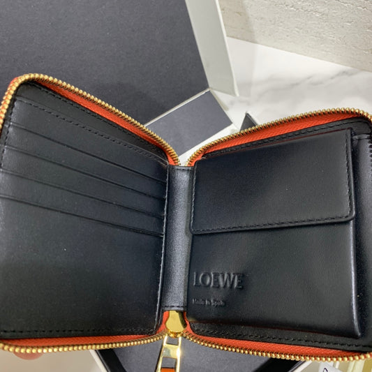 Loewe Puzzle系列 拉鍊短夾