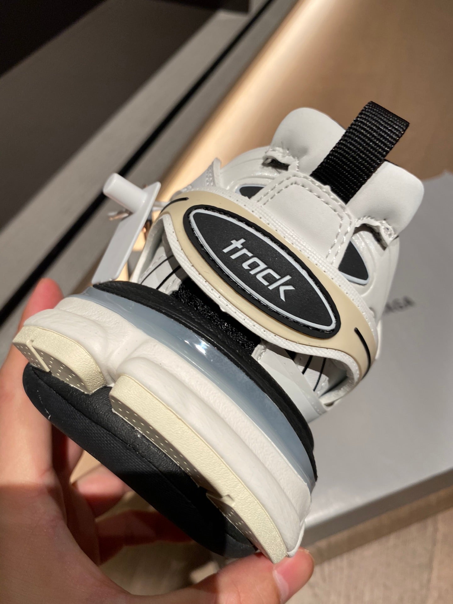 Balenciaga 巴黎世家-老爹鞋