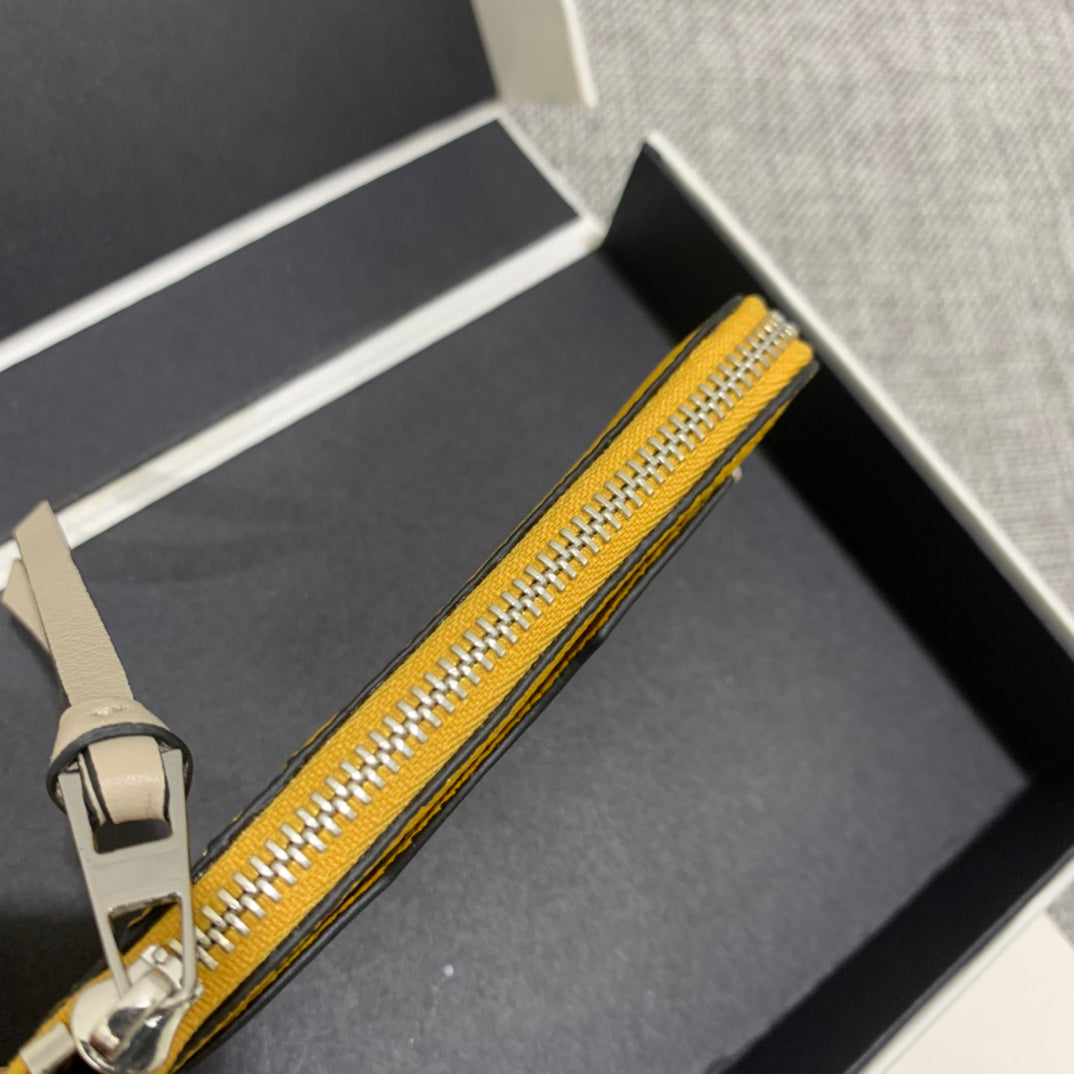 Loewe 拉鍊小卡包