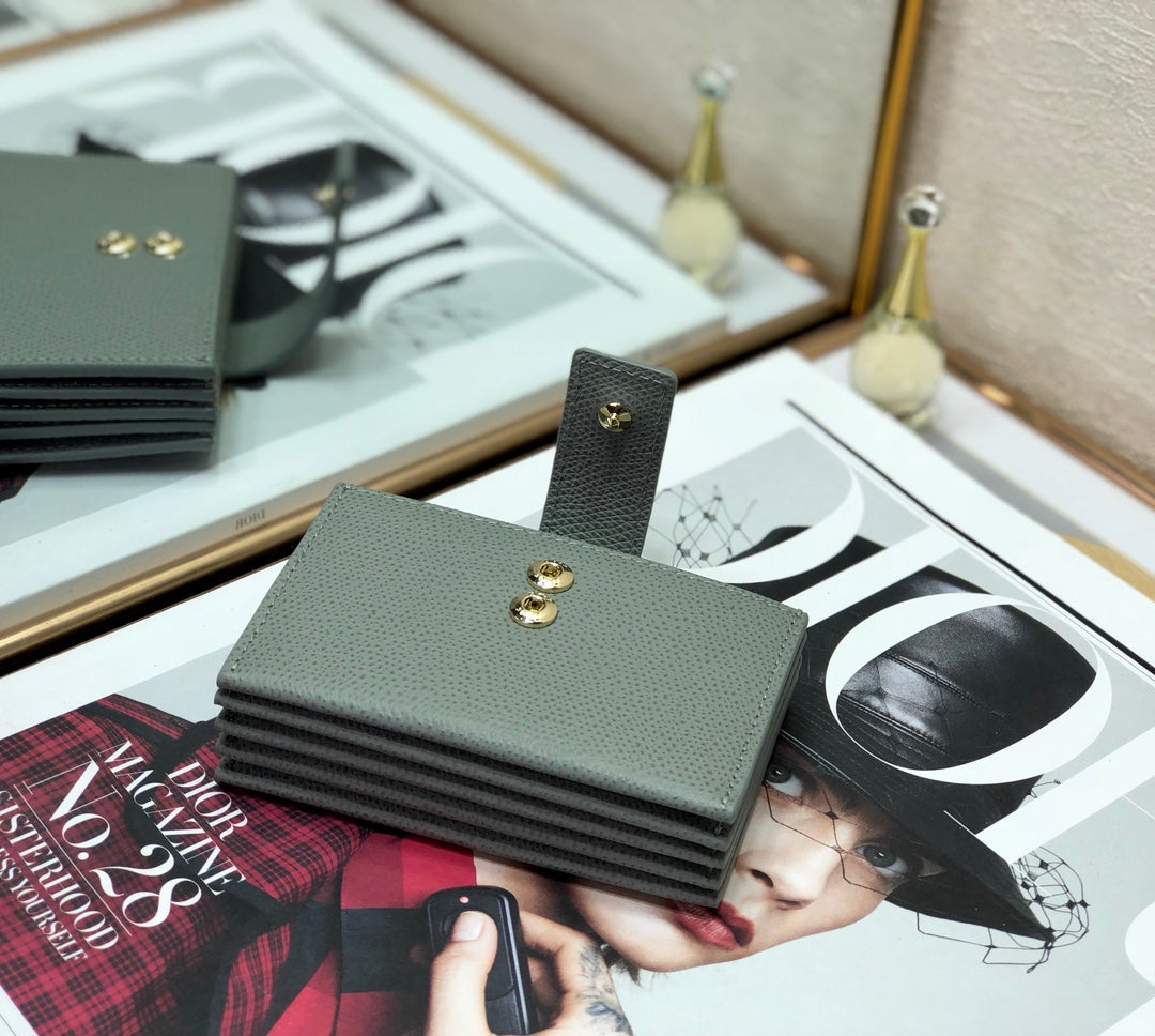 Dior 風琴卡包