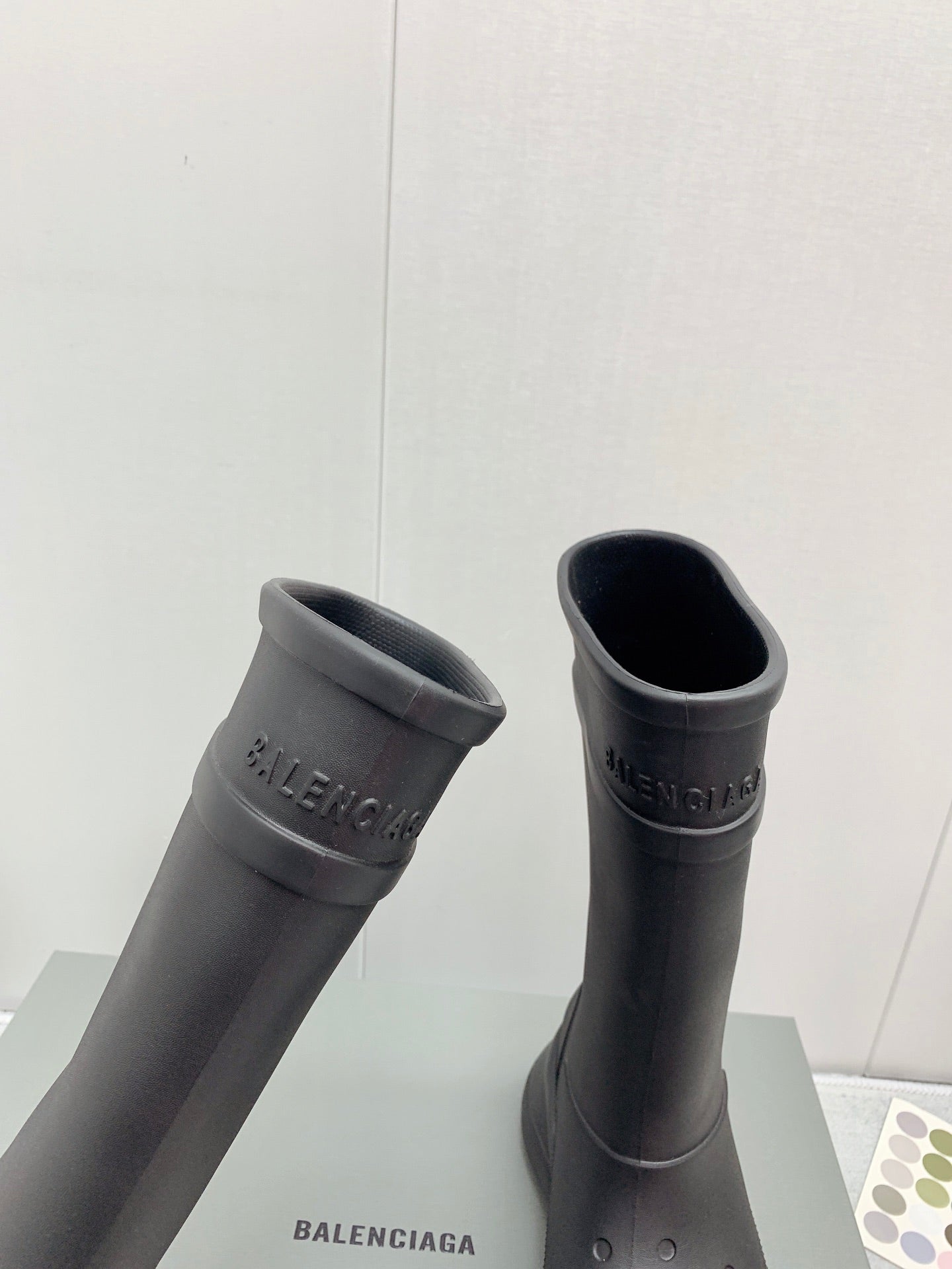 巴黎世-2022秋冬 x Crocs 防滑厚底雨靴 黑色