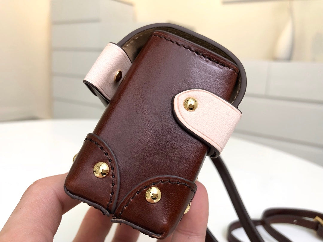 M62553 路L家-經典Petite Malle微縮版 Essential Trunk手袋 粉色