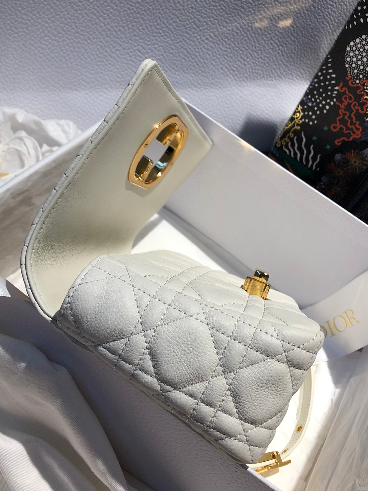 Dior Caro 小號20cm-白色小牛皮