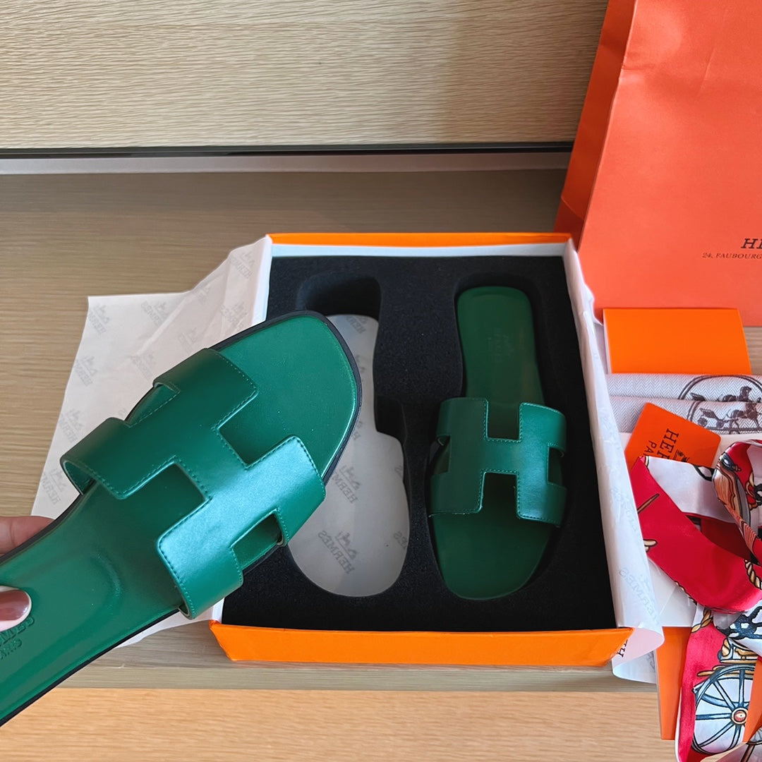 小愛款-經典H拖鞋 純色皮面 全包中底 綠色