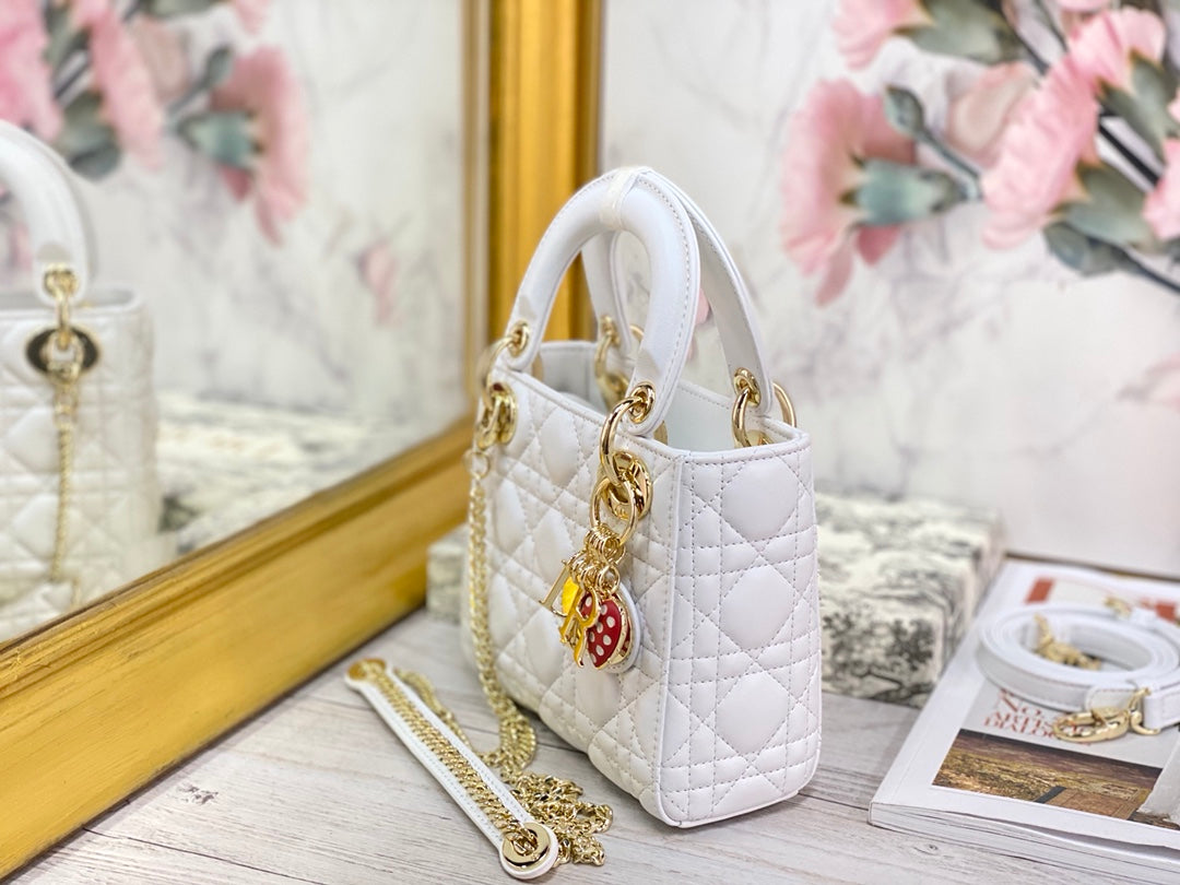 Dior-Mini Lady Dior手袋-三格黛妃-17cm-白色愛心釦