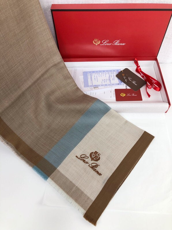 L-Piana-拼接氣質圍巾 110*110cm 100%羊毛 灰色