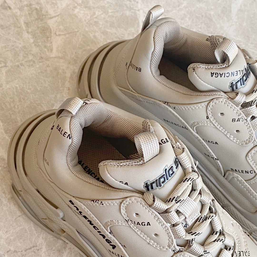 Balenciaga 巴黎世家-老爹鞋