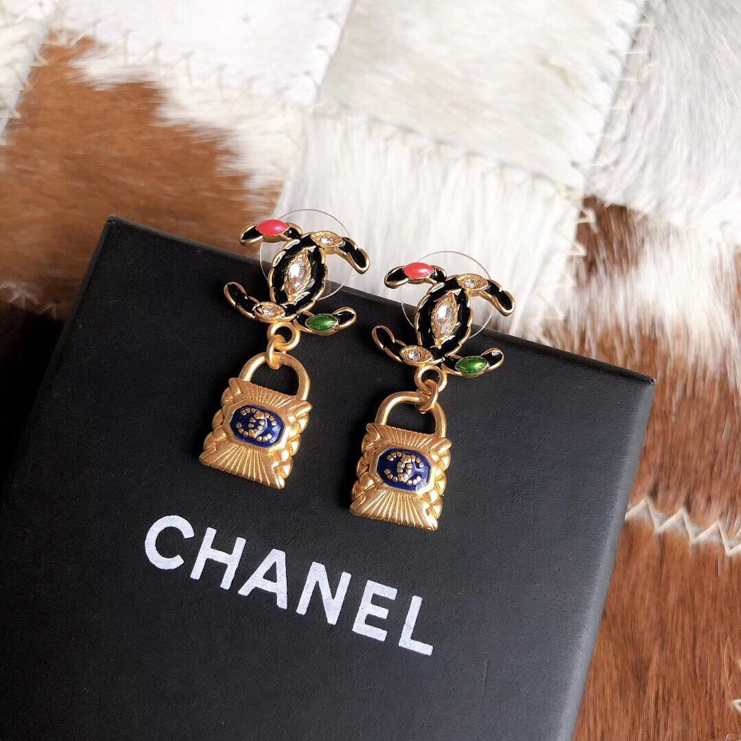 Chanel 耳環