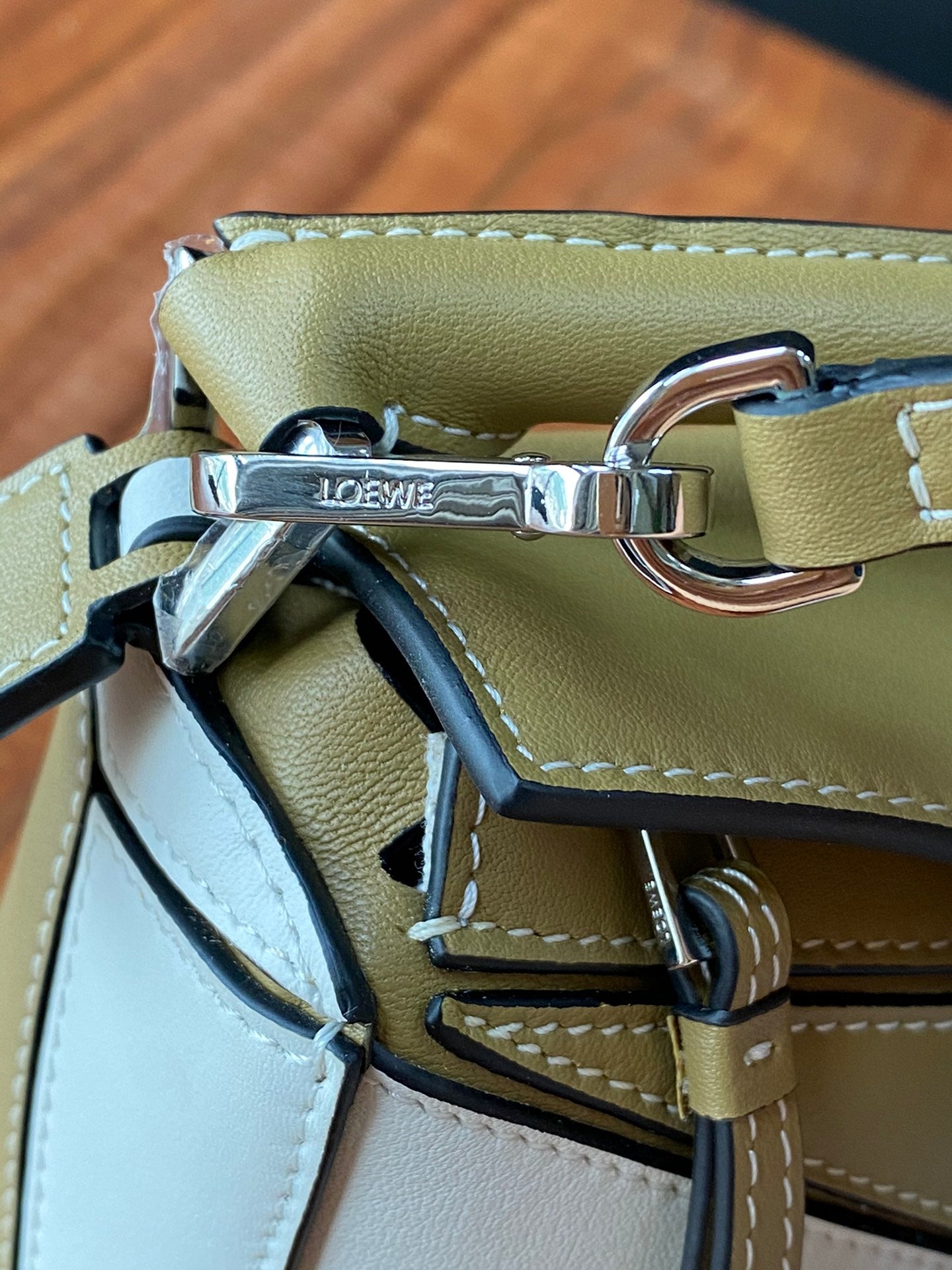 羅L威-Puzzle bag mini 小牛皮