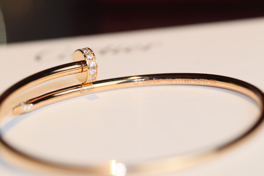 Cartier 細版釘子手鐲 玫瑰金半鑽