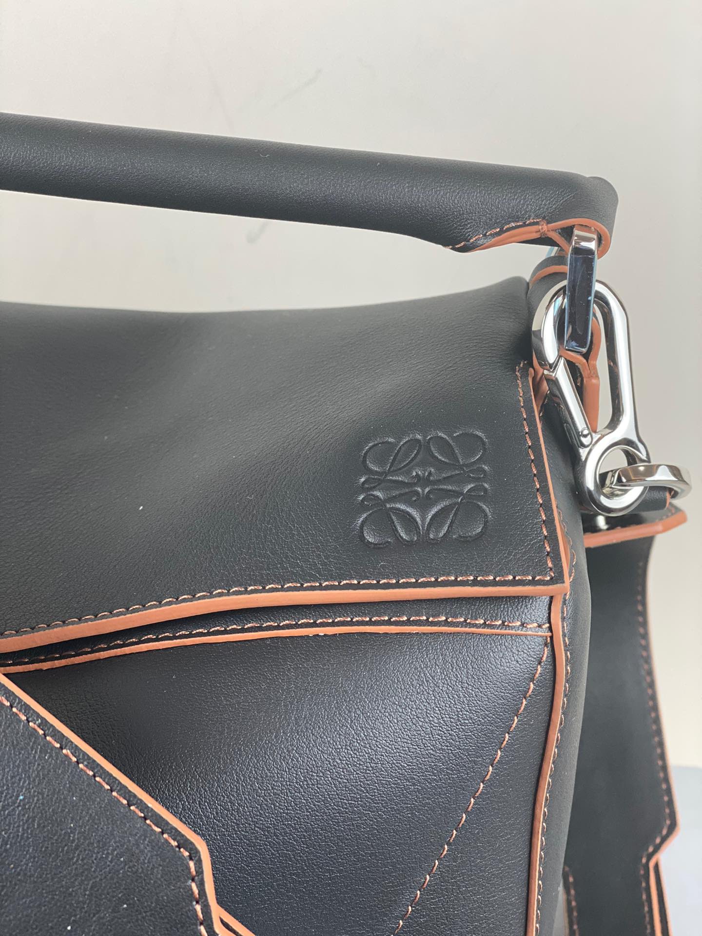 羅L威-2020年春款 Puzzle bag 小牛皮 中號