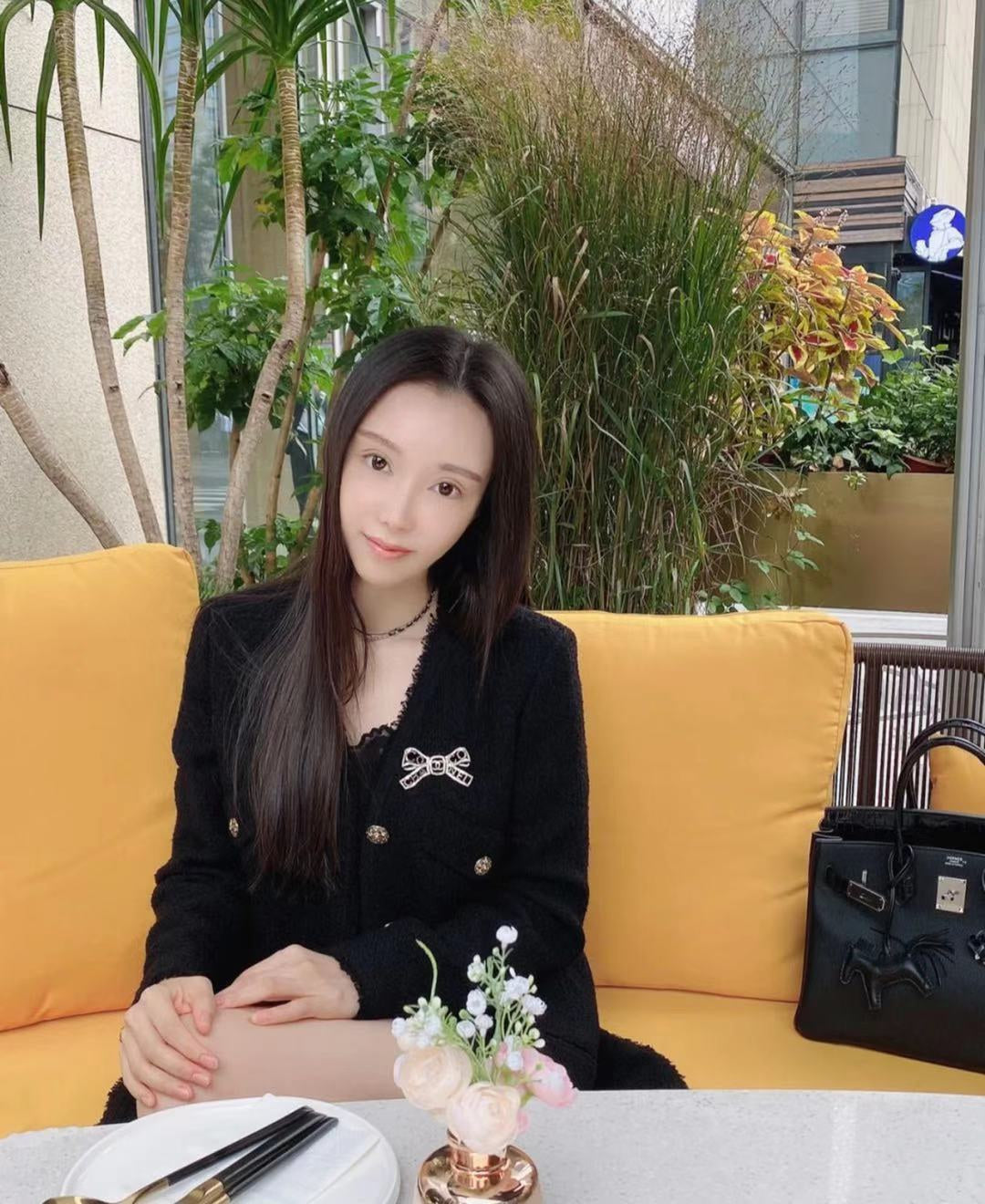 Chanel 胸針