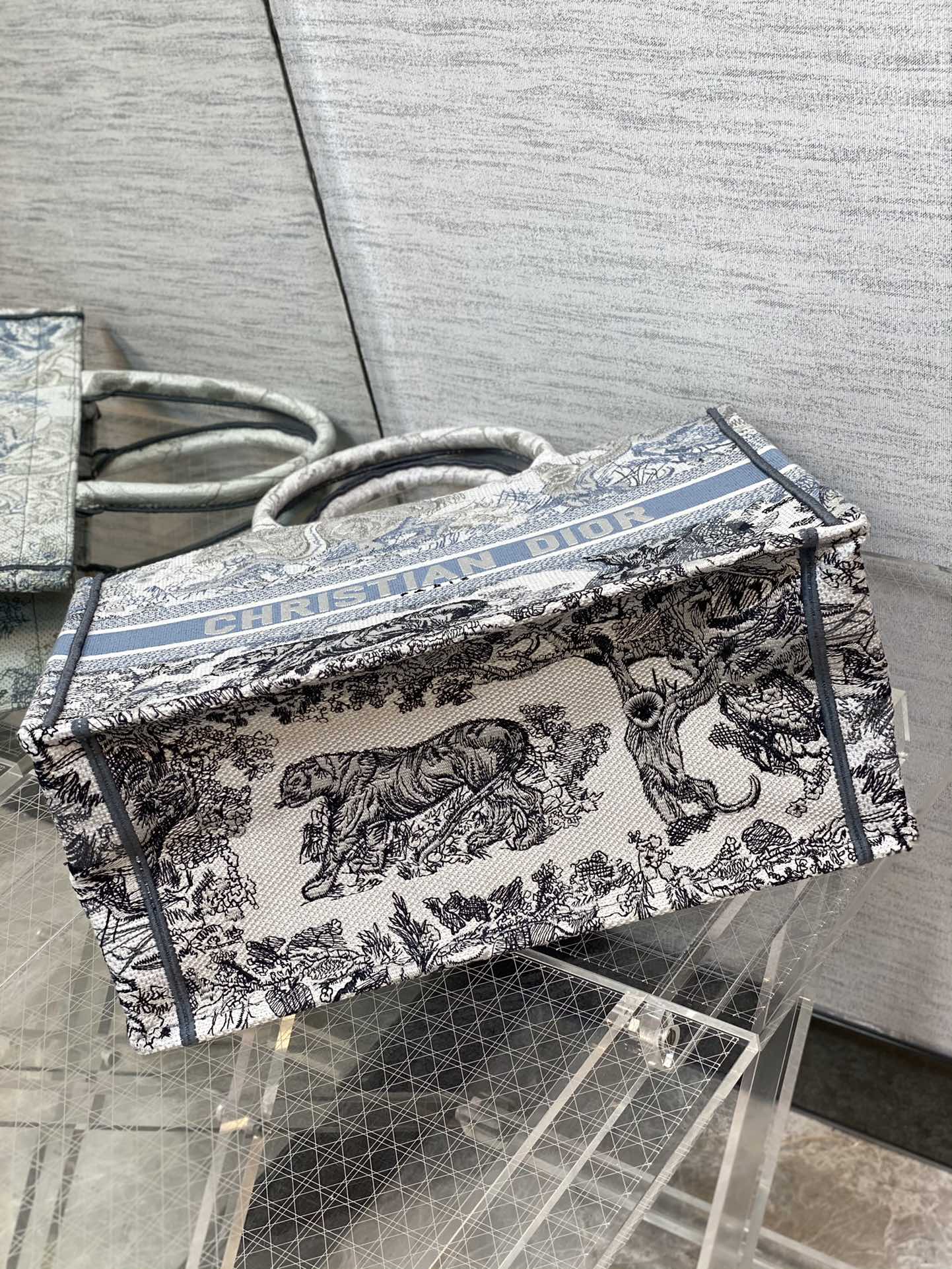 Dior Book Tote-小號36.5cm-漸變老虎