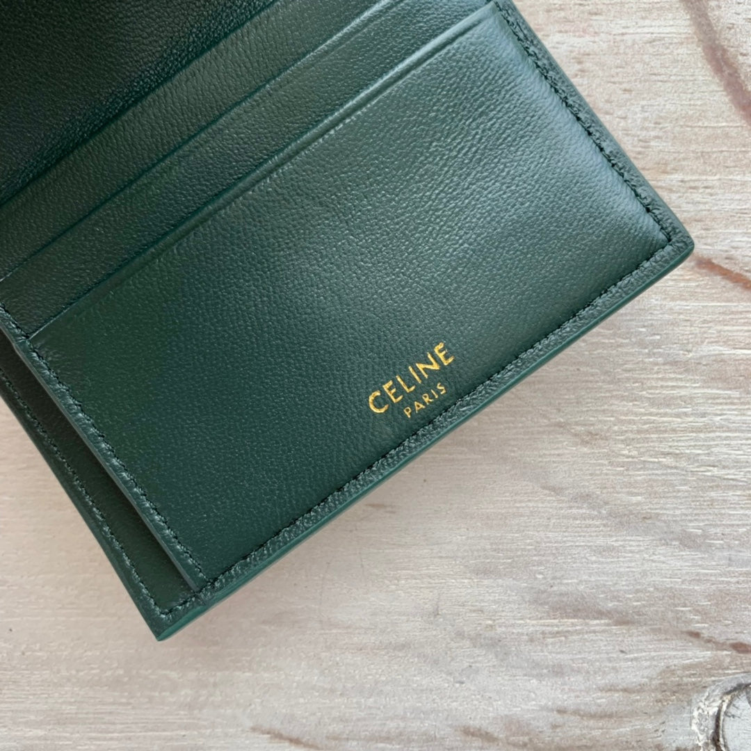 Celine 小號亮澤牛皮革三折短夾