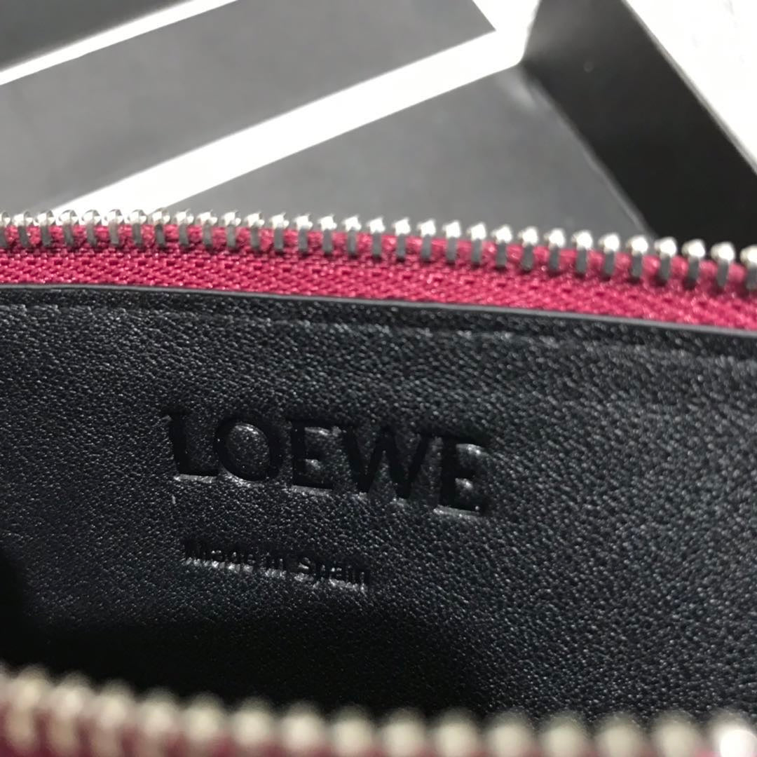 Loewe 拉鍊小卡包
