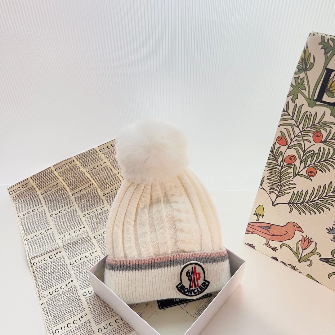 Moncler-針織毛帽 白色