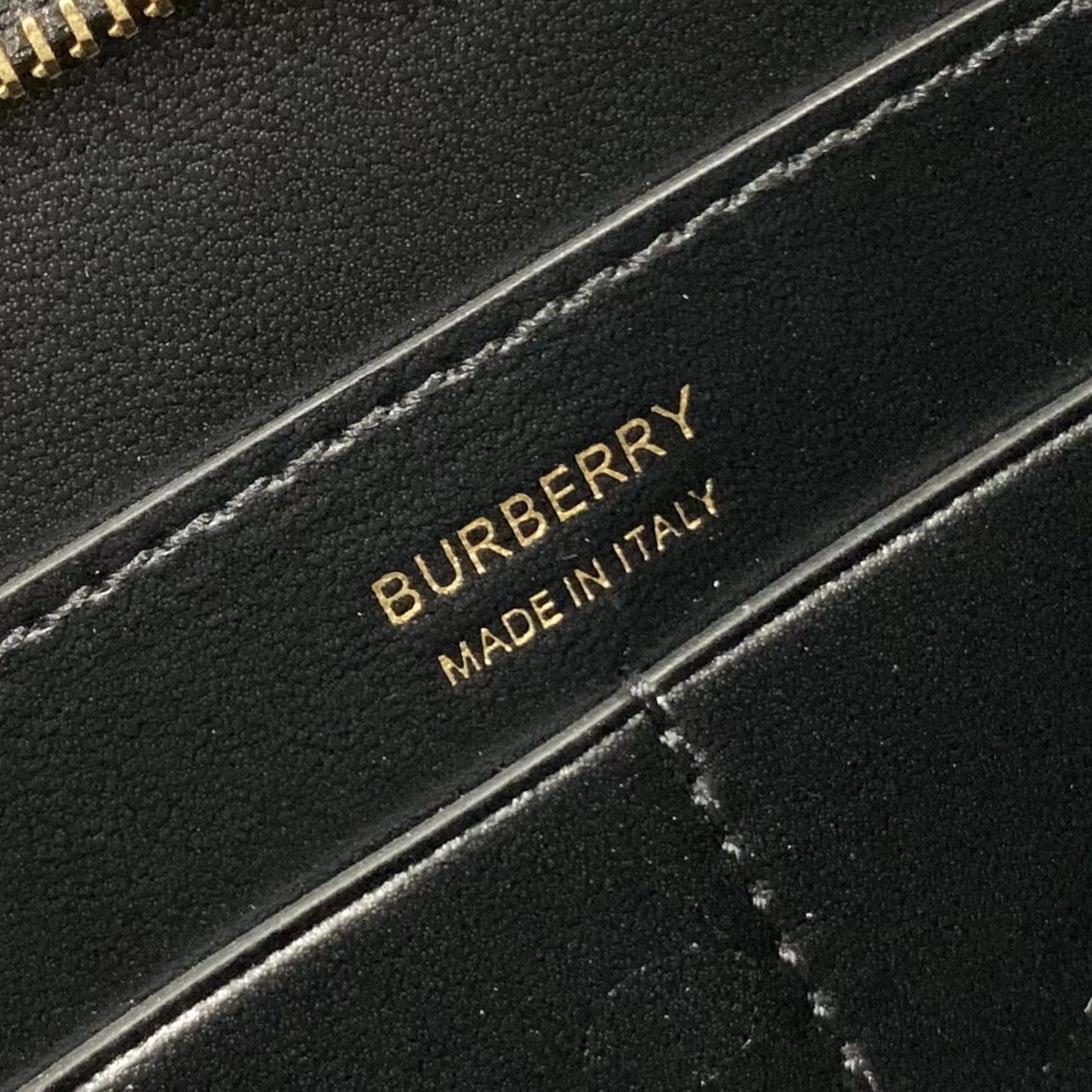 巴B家-新款 Tb shoulder bag 腋下斜挎包 黑色