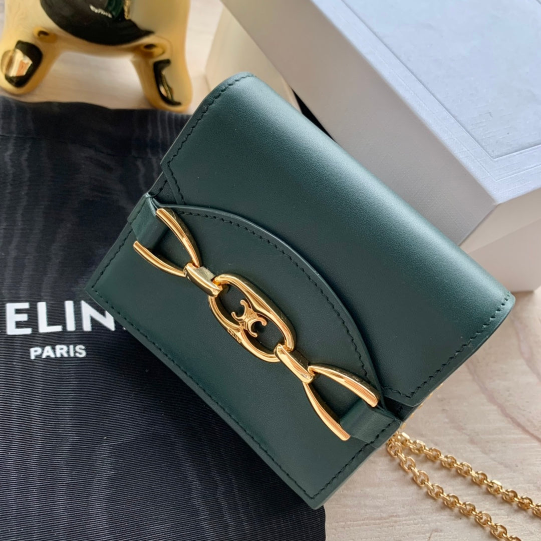 Celine 亮澤牛皮革鏈條卡包
