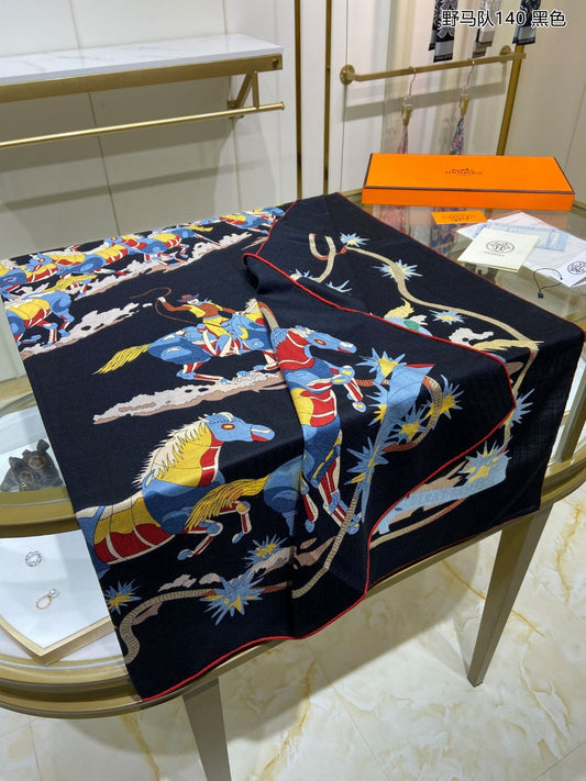 小愛款-野馬隊方形圍巾 140*140cm 70%羊絨+30%真絲