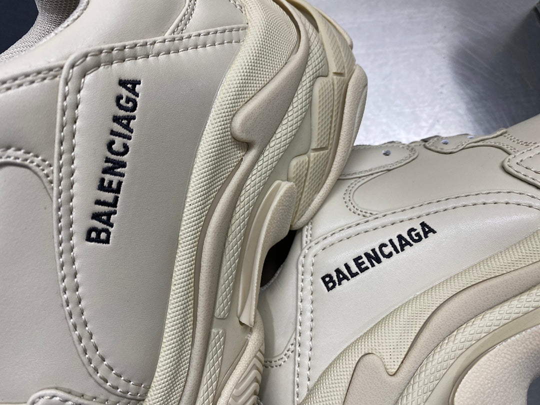 Balenci-老爹鞋 米色