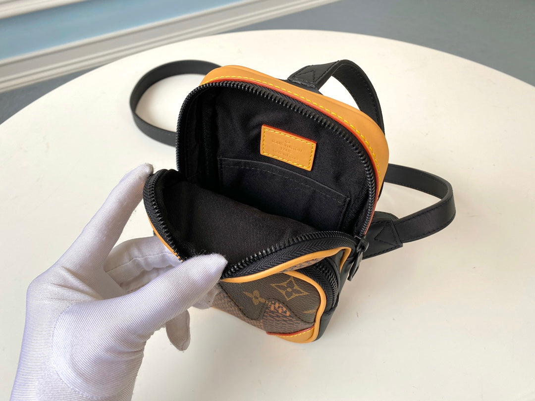 N55457 路L家-Sac Plat手袋 腰包