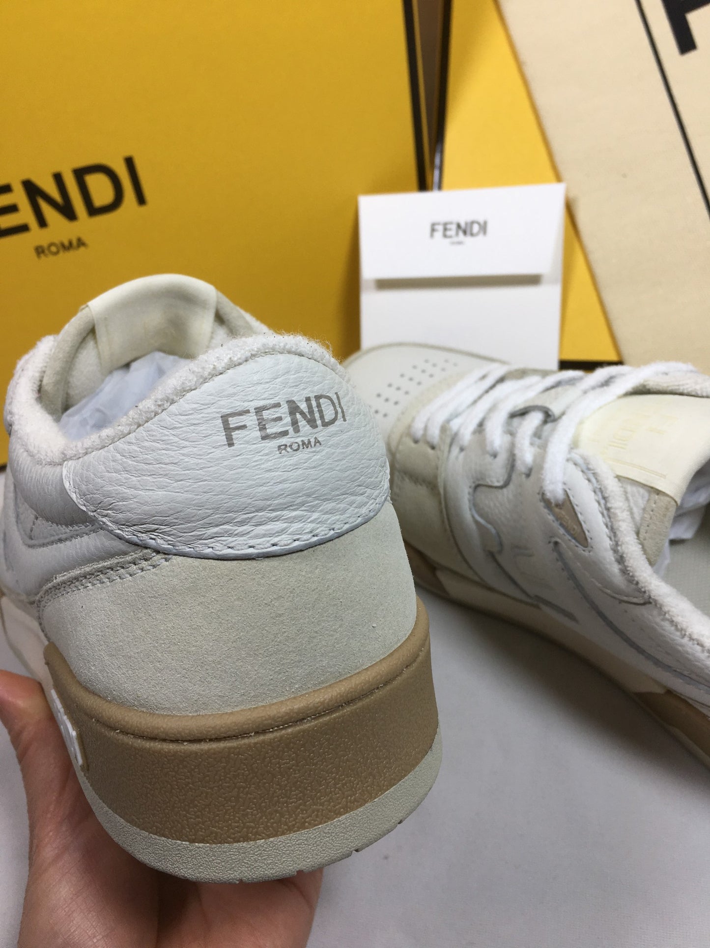 Fen-厚底板鞋 休閒鞋 白色