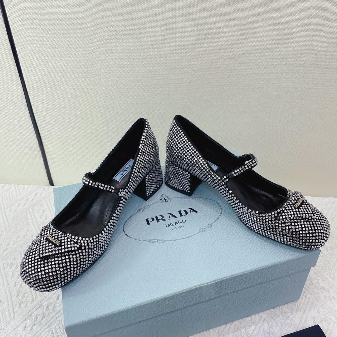 Prada 鞋-Prada 貼鑽低跟 瑪莉珍鞋（銀）