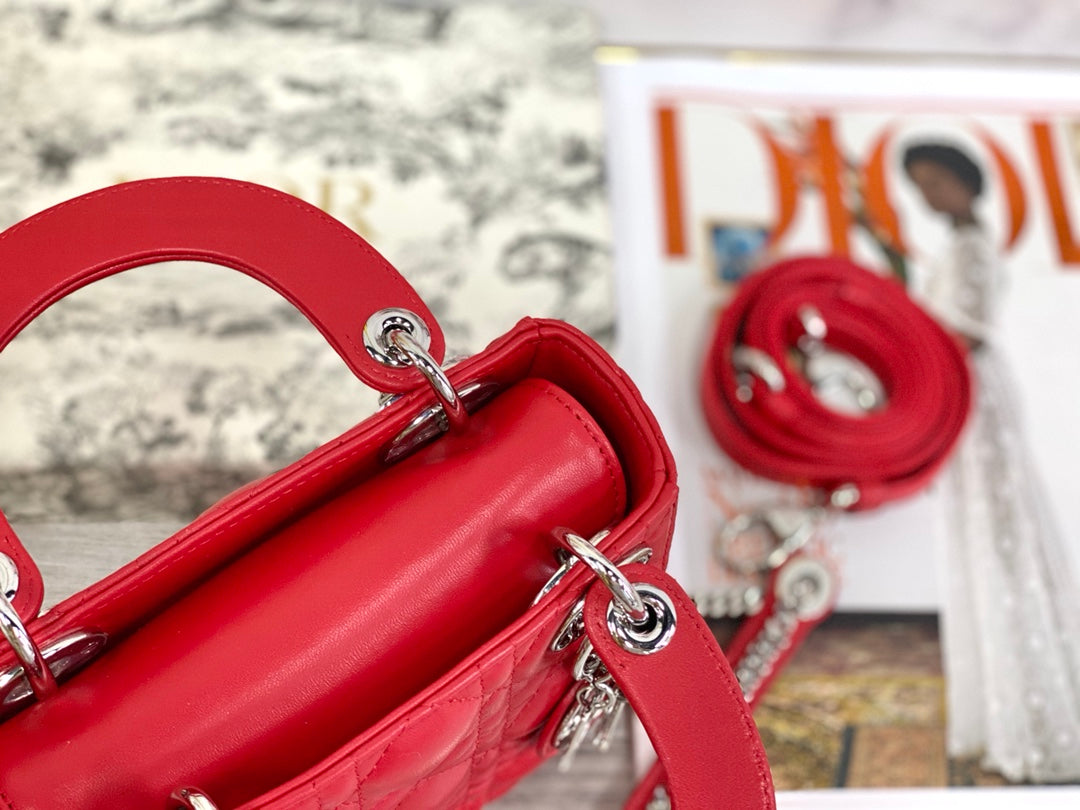 Dior-Mini Lady Dior手袋-三格黛妃-17cm -紅色銀釦