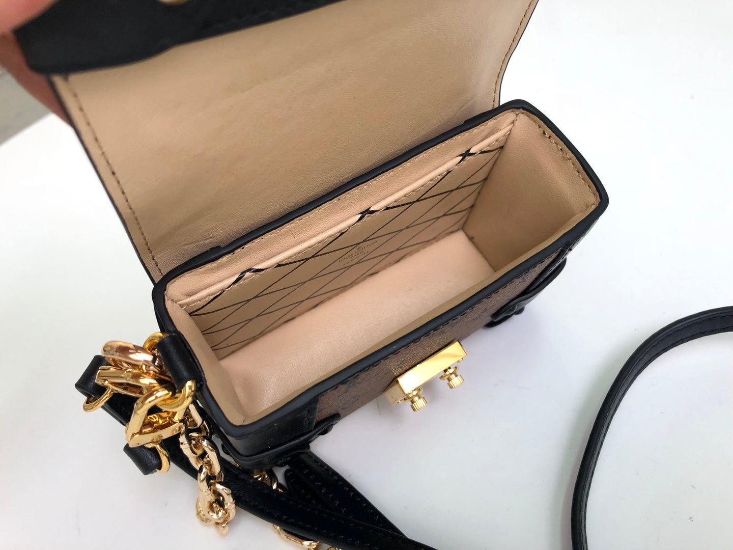 M62553 路L家-Essential Trunk手袋 迷你黃花小盒錢包