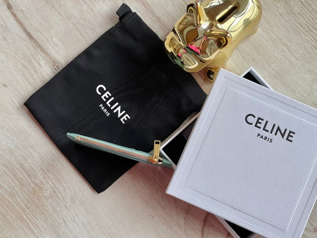 Celine 粒面小牛皮拉鍊卡包-青綠色
